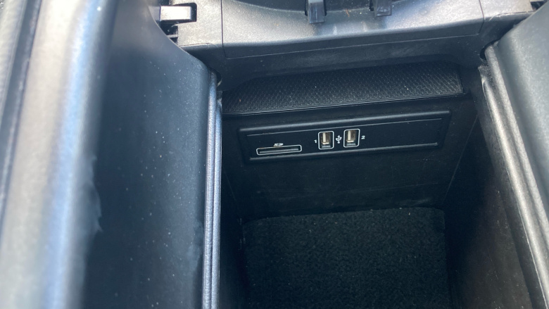 Mercedes-Benz GLC 250 4Matic AMG Line Premium Plus 5dr 9G-Tronic Petrol Estate